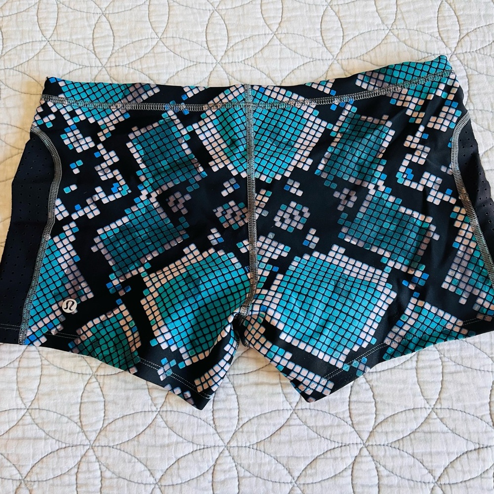 lululemon athletica Teal and Black Patterned Women's Athletic SWIMMING Shorts